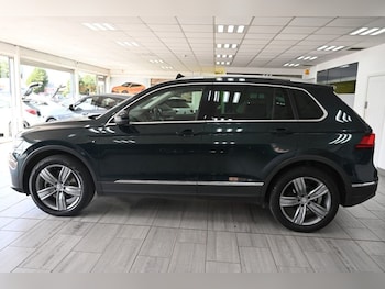 Used Volkswagen Tiguan 2016 for sale - 75619463: Photo