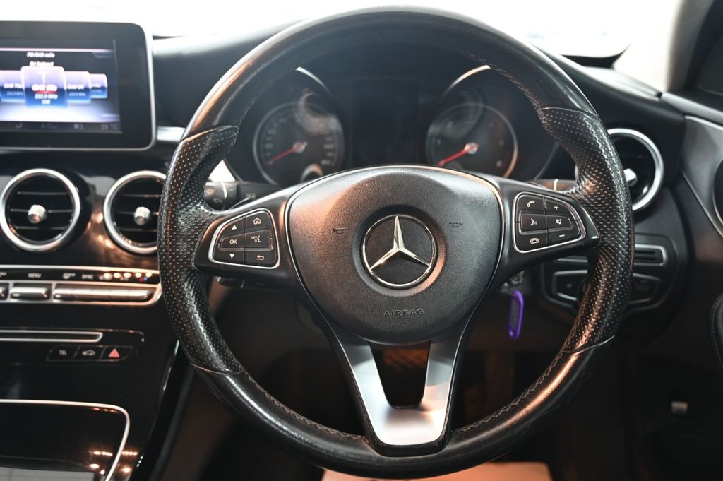 Used Mercedes-Benz C Class 2014 for sale - 76429713: Photo 16