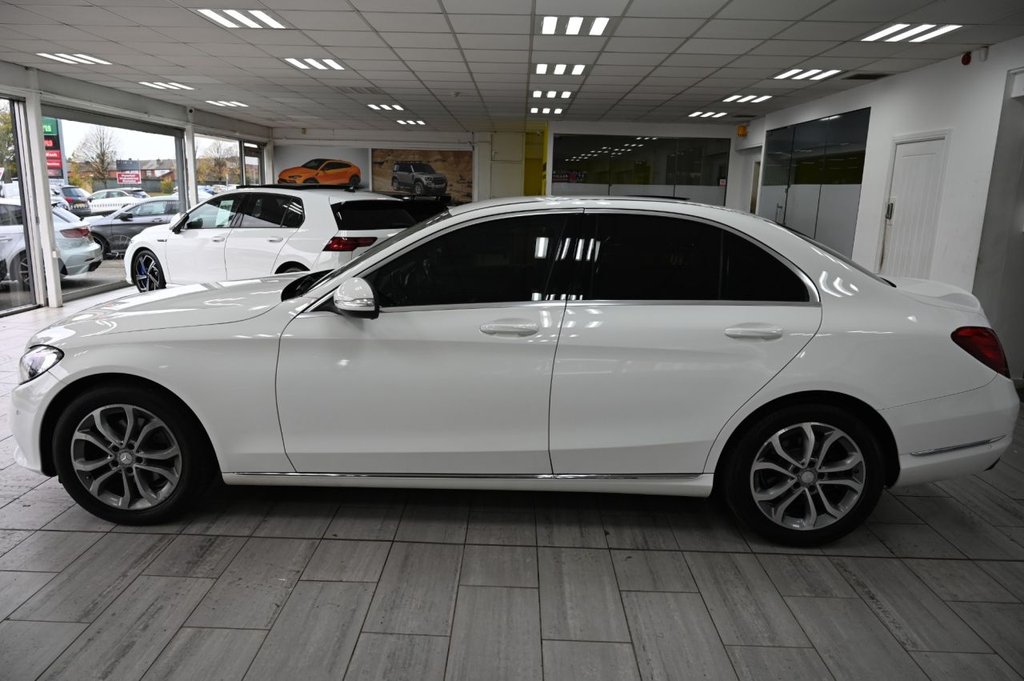Used Mercedes-Benz C Class 2014 for sale - 76429713: Photo 5