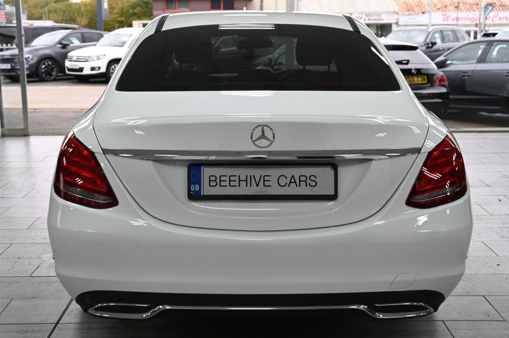 Used Mercedes-Benz C Class 2014 for sale - 76429713: Photo 9