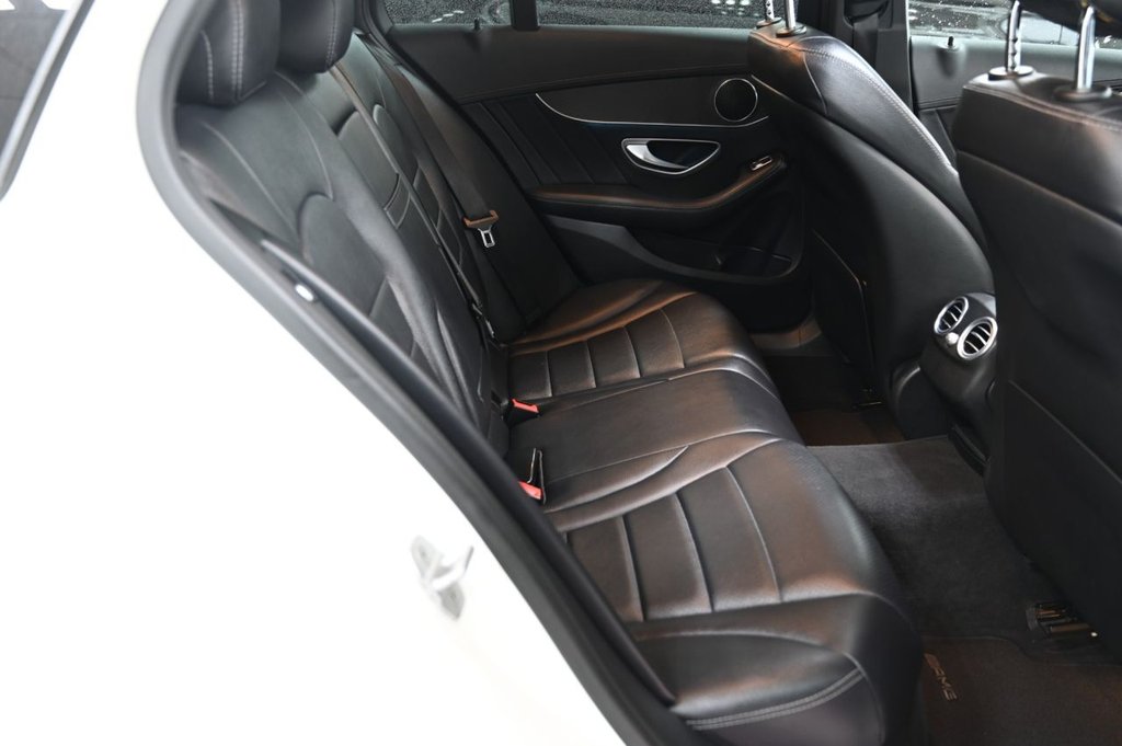 Used Mercedes-Benz C Class 2015 for sale - 76867319: Photo 34