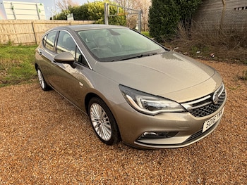 Used Vauxhall Astra 2016 for sale - 77360649: Photo