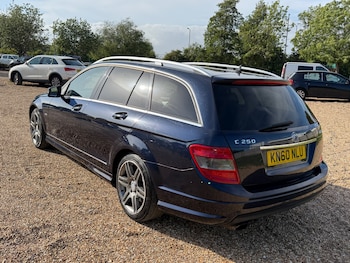 Used Mercedes-Benz C Class 2010 for sale - 78729446: Photo
