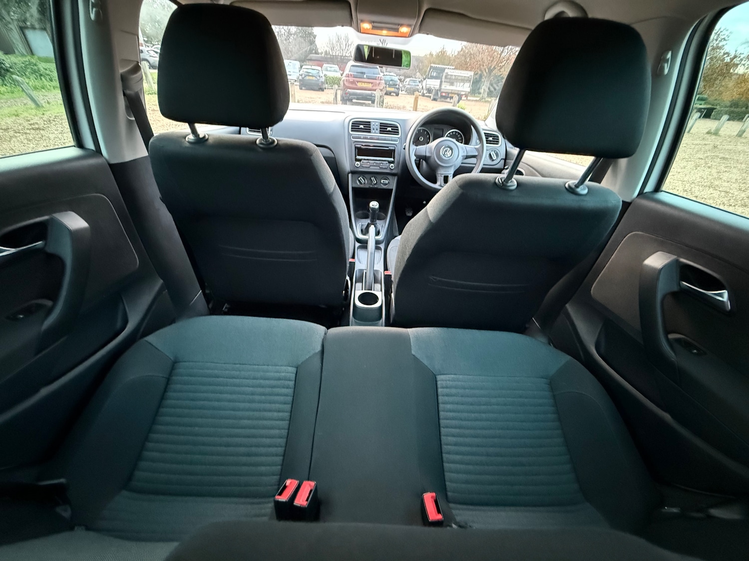 Used Volkswagen Polo 2011 for sale - 76339315: Photo 10