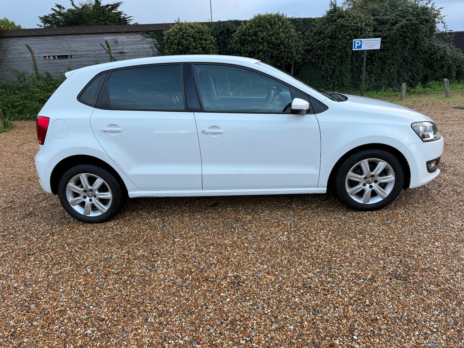 Used Volkswagen Polo 2011 for sale - 76339315: Photo 5