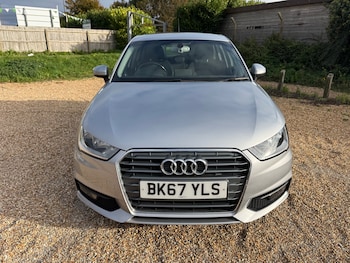 Used Audi A1 2017 for sale - 76281122: Photo
