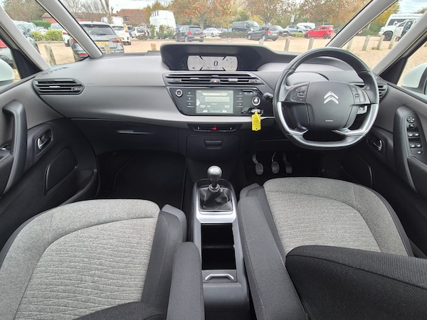 Used Citroen C4 Grand Picasso 2016 for sale - 76316052: Photo 10