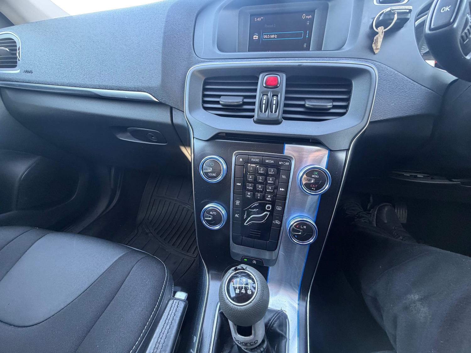 Used Volvo V40 2012 for sale - 77307723: Photo 15