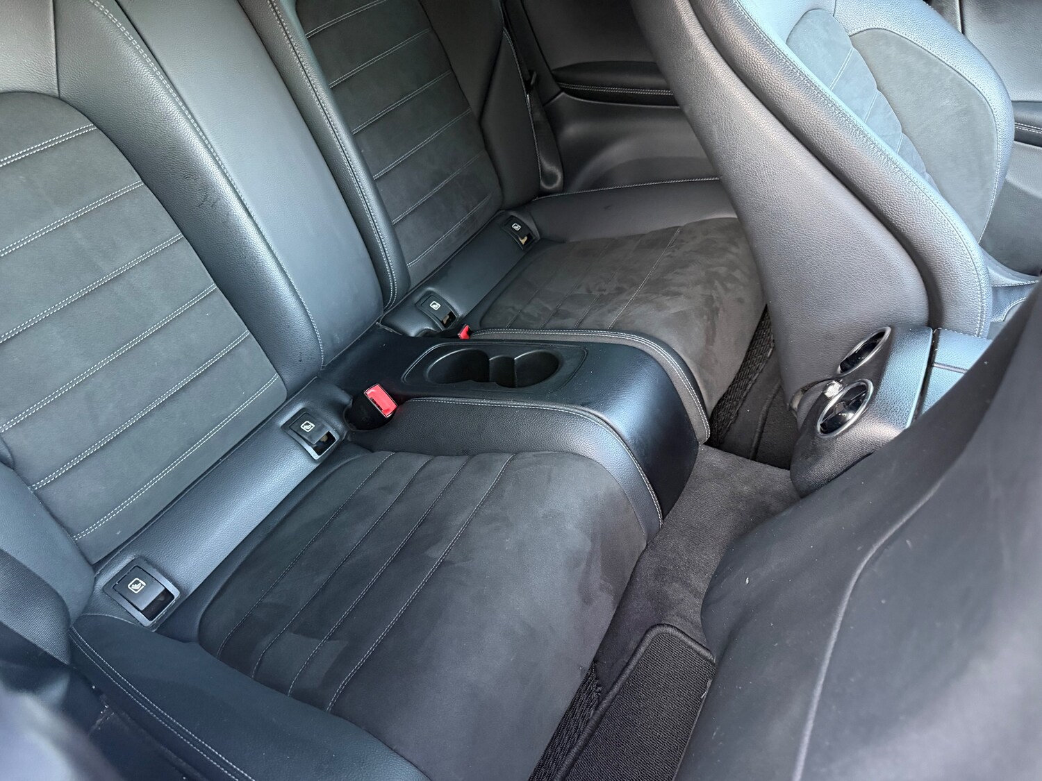 Used Mercedes-Benz C Class 2019 for sale - 77755920: Photo 10