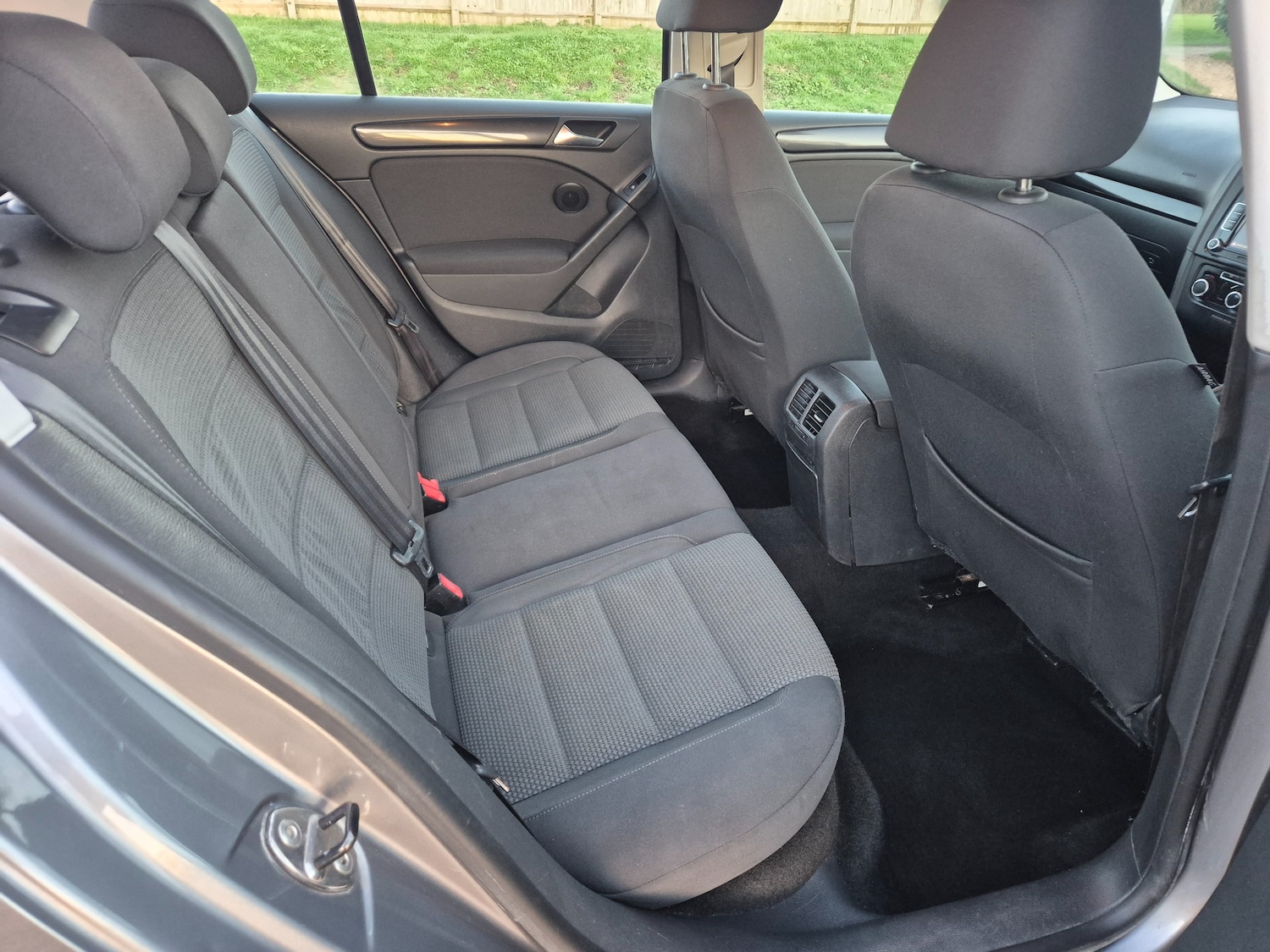 Used Volkswagen Golf 2011 for sale - 77849145: Photo 12