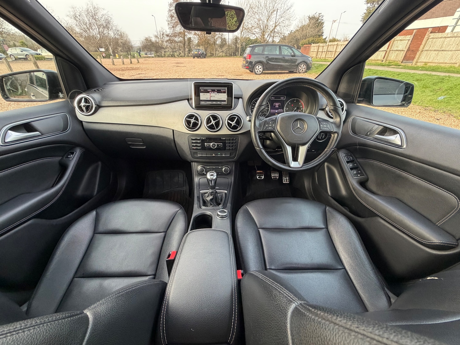 Used Mercedes-Benz B Class 2014 for sale - 77771432: Photo 16