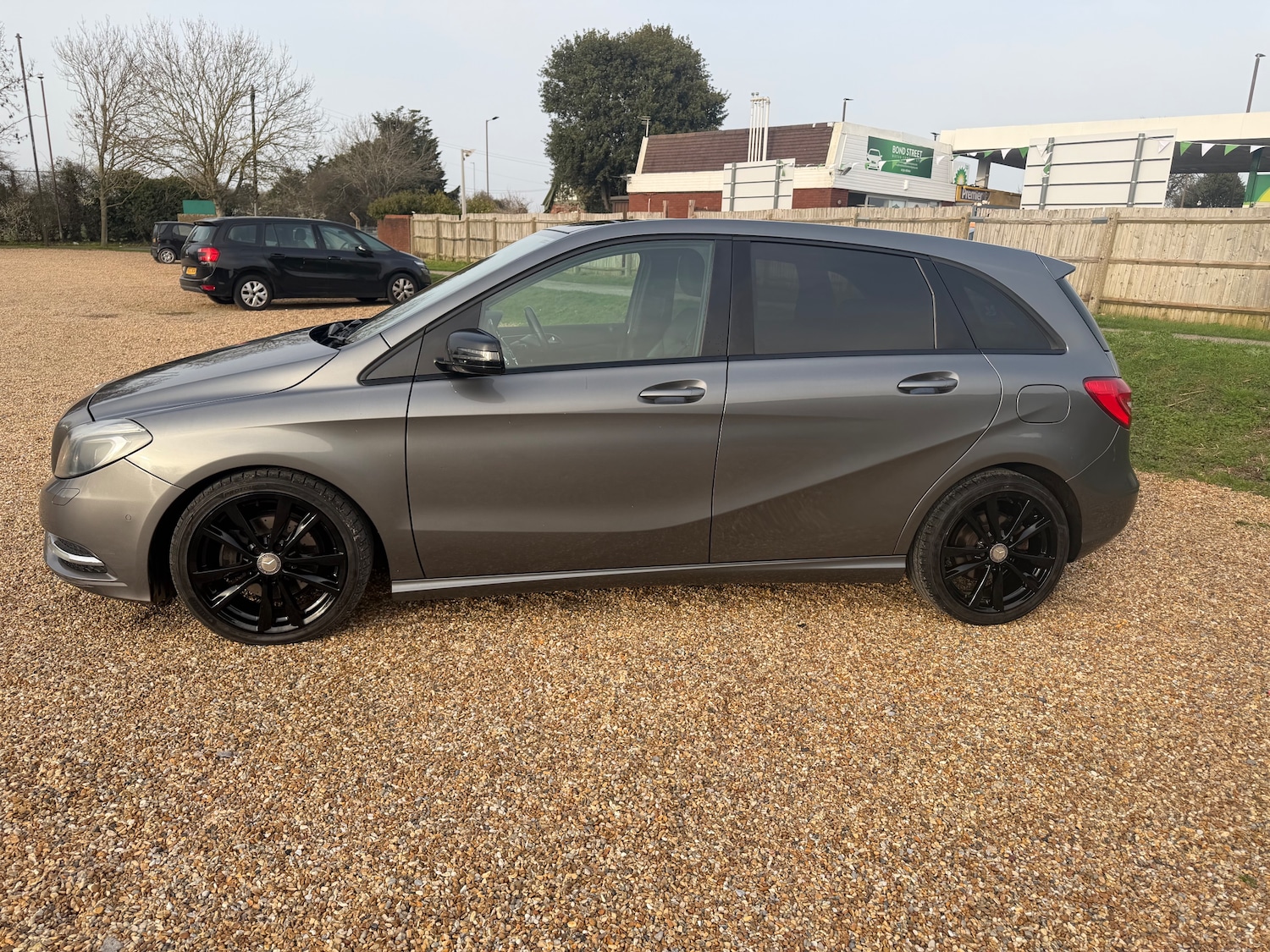 Used Mercedes-Benz B Class 2014 for sale - 77771432: Photo 5