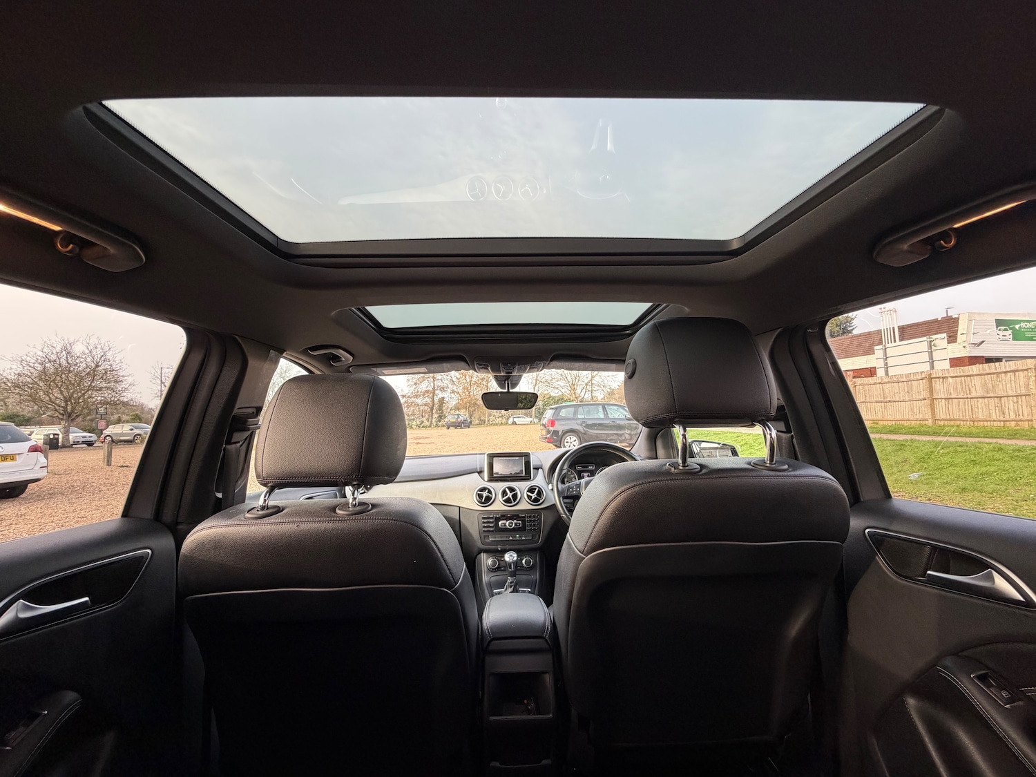 Used Mercedes-Benz B Class 2014 for sale - 77771432: Photo 9