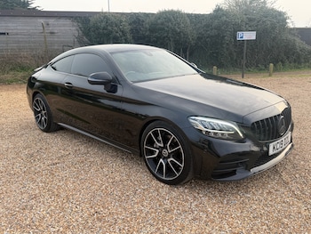 Used Mercedes-Benz C Class 2019 for sale - 78729431: Photo