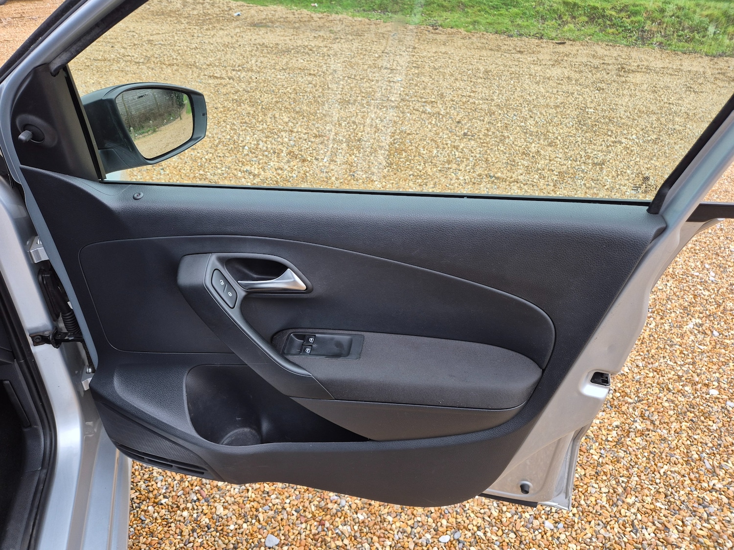 Used Volkswagen Polo 2010 for sale - 77327284: Photo 13