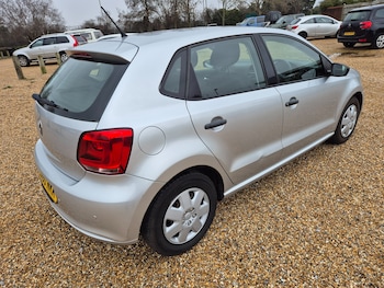 Used Volkswagen Polo 2010 for sale - 77327284: Photo