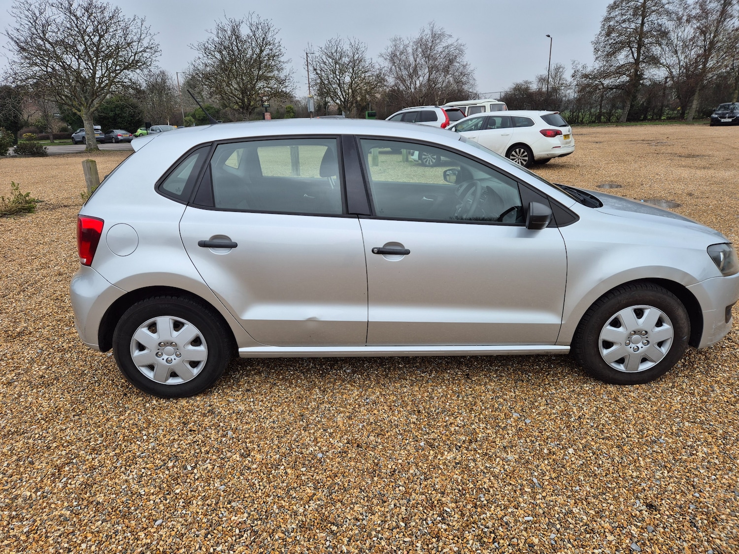 Used Volkswagen Polo 2010 for sale - 77327284: Photo 6