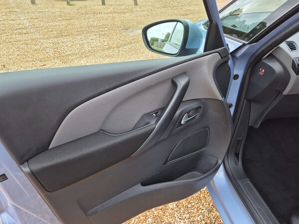 Used Citroen C4 Picasso 2016 for sale - 75778853: Photo 14