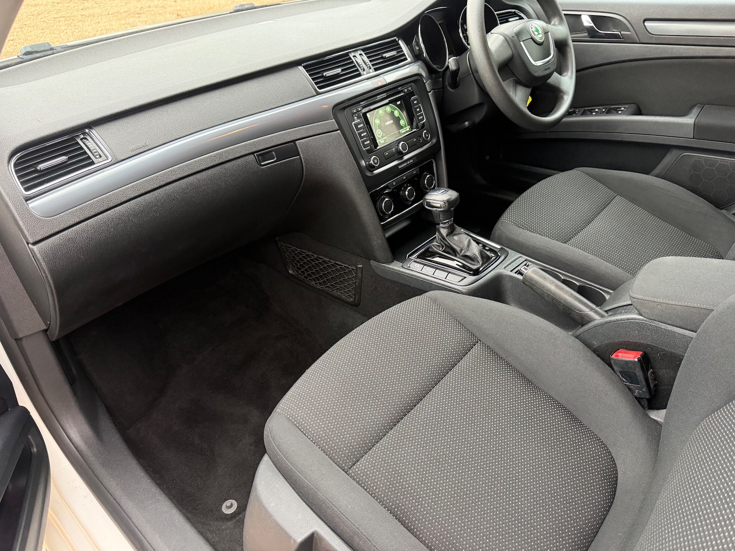 Used Skoda Superb 2012 for sale - 76346859: Photo 11
