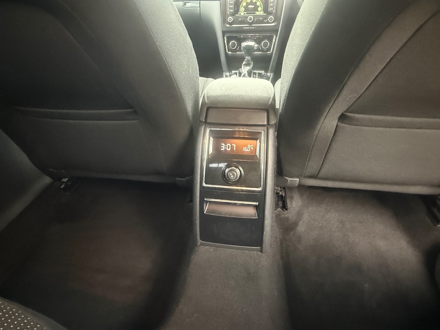 Used Skoda Superb 2012 for sale - 76346859: Photo 16