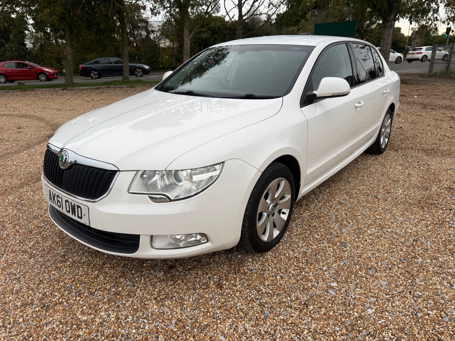 Used Skoda Superb 2012 for sale - 76346859: Photo 2