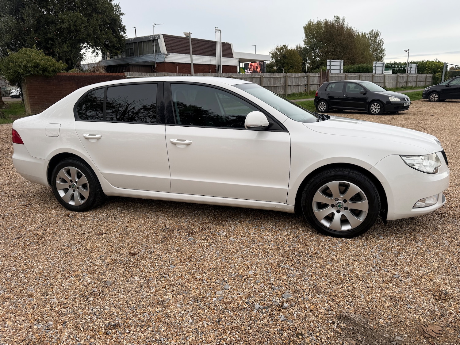 Used Skoda Superb 2012 for sale - 76346859: Photo 4