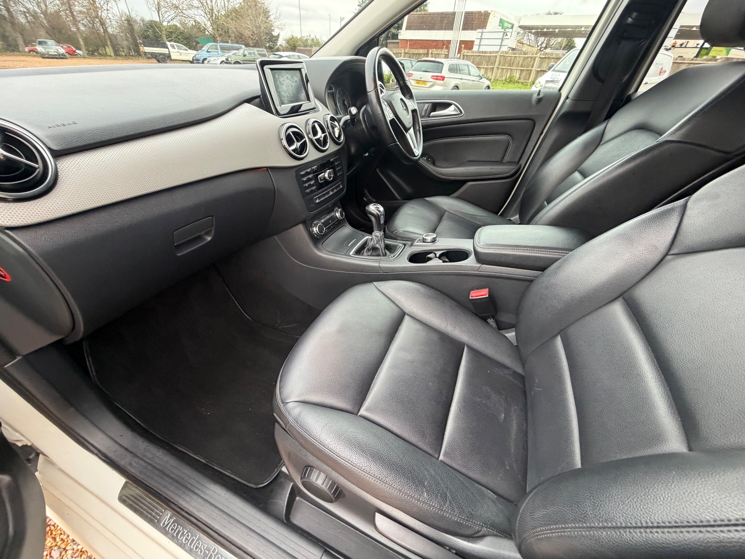 Used Mercedes-Benz B Class 2014 for sale - 77152702: Photo 13