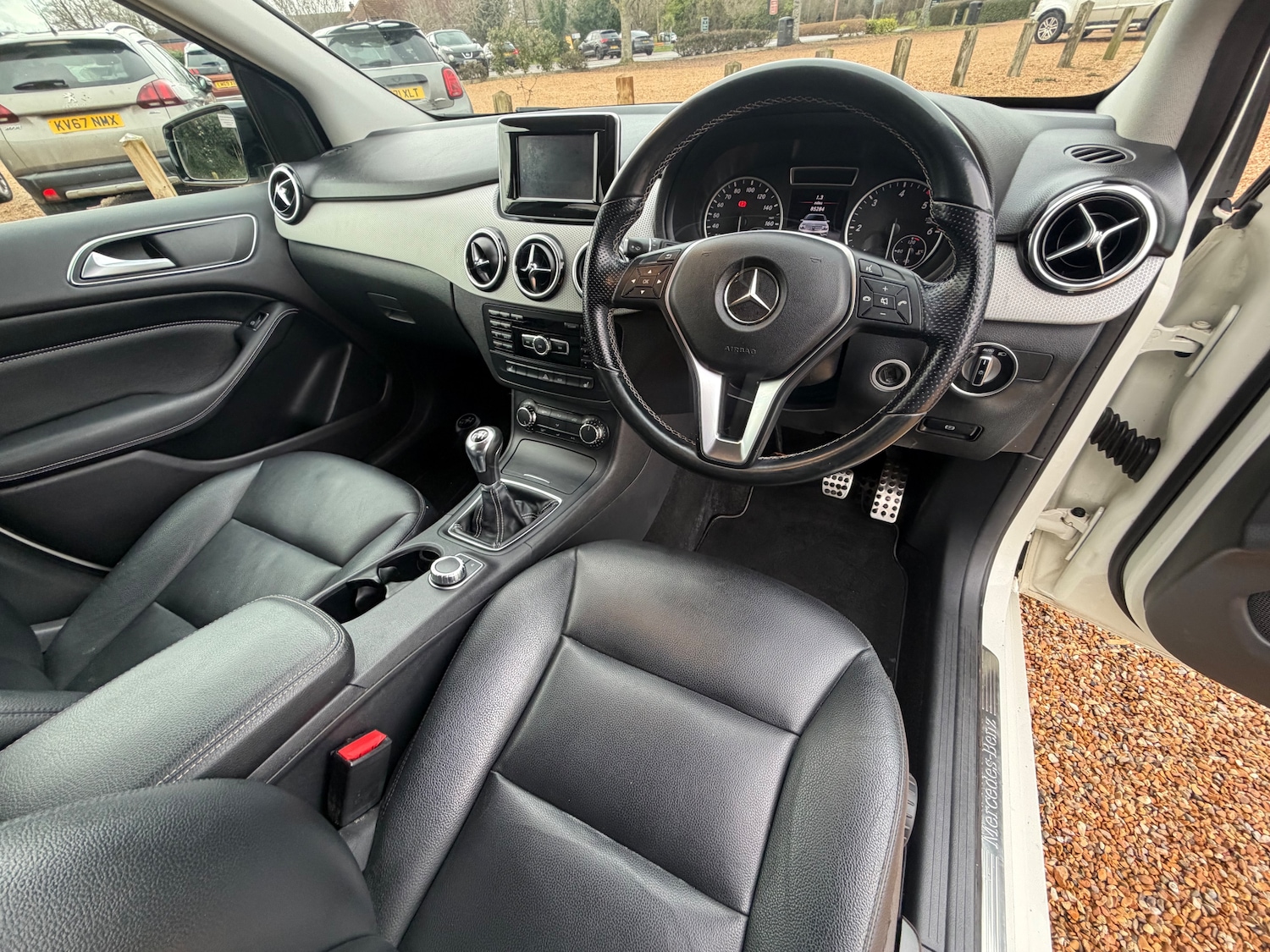 Used Mercedes-Benz B Class 2014 for sale - 77152702: Photo 14