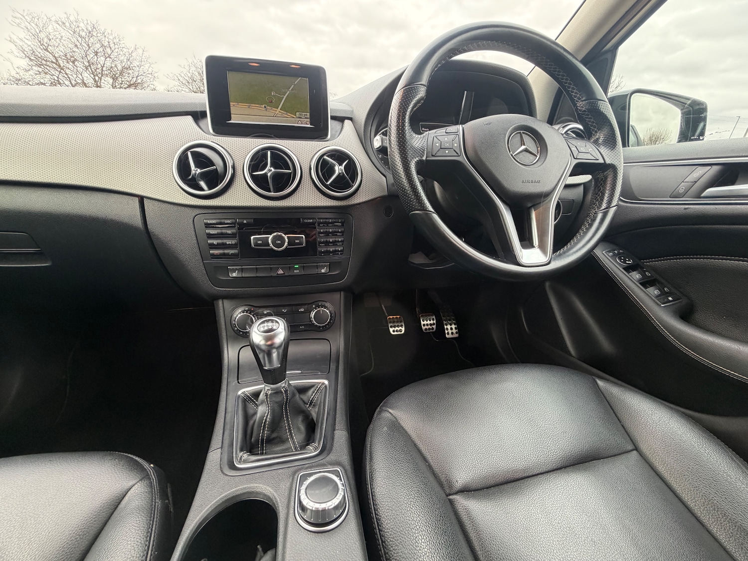 Used Mercedes-Benz B Class 2014 for sale - 77152702: Photo 15
