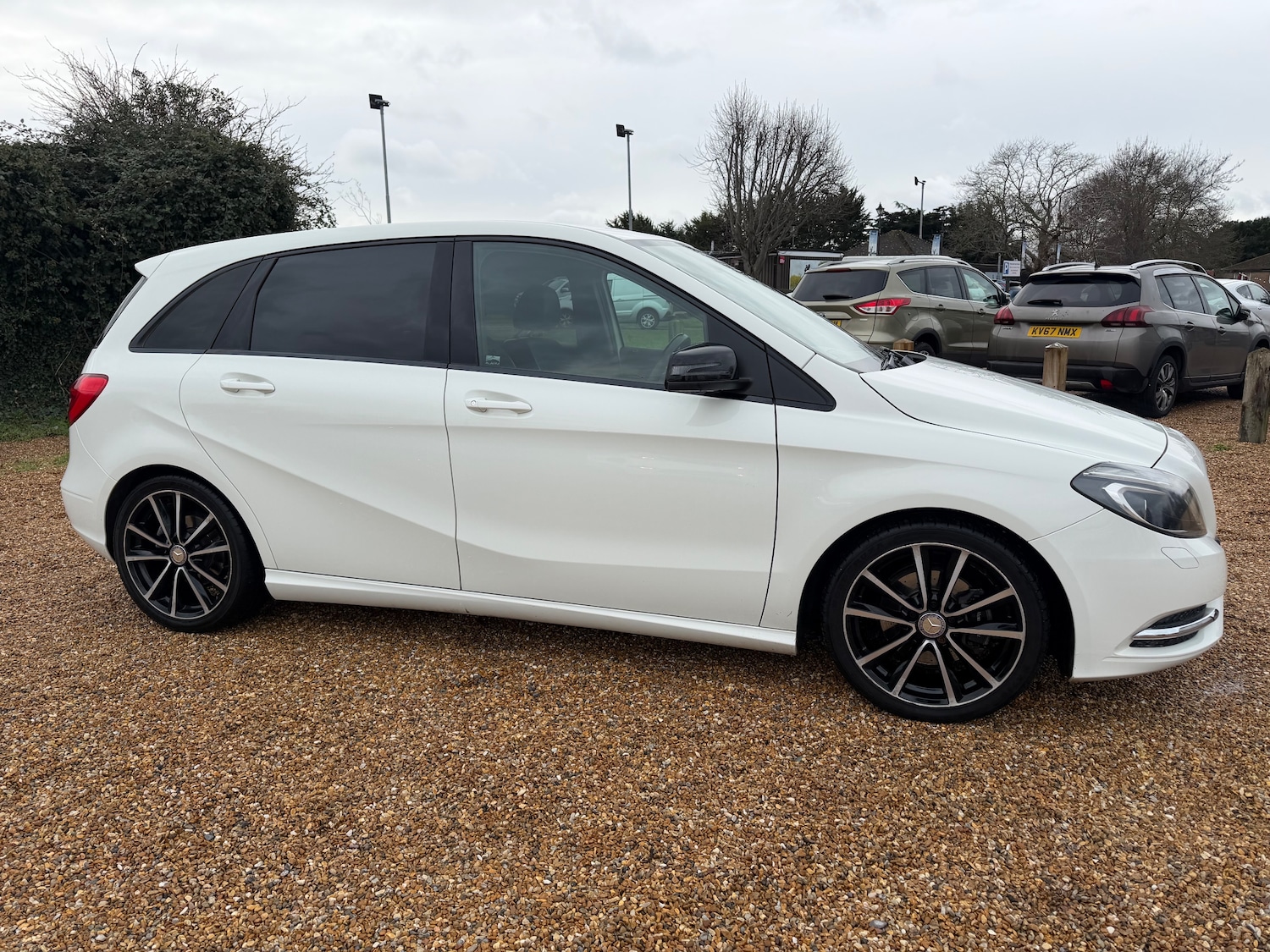 Used Mercedes-Benz B Class 2014 for sale - 77152702: Photo 4