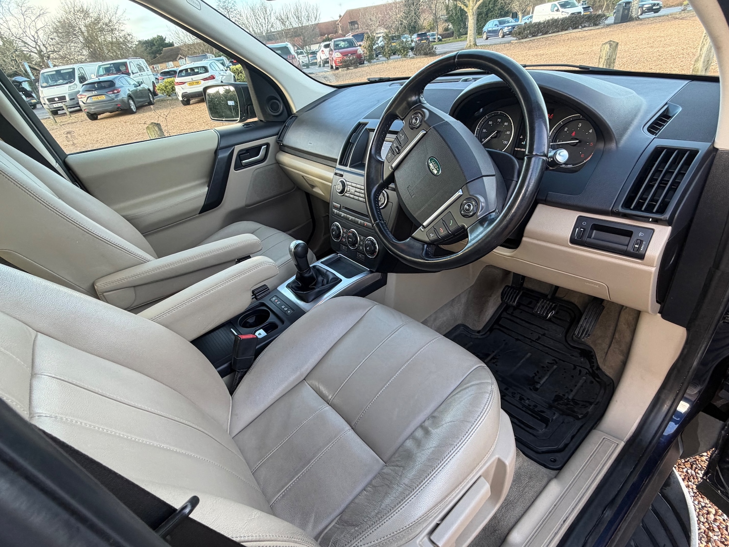 Used Land Rover Freelander 2014 for sale - 77200774: Photo 14