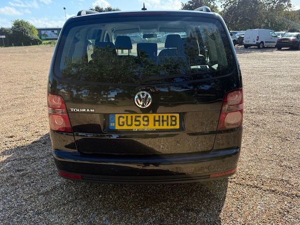 Used Volkswagen Touran 2009 for sale - 76274512: Photo 8