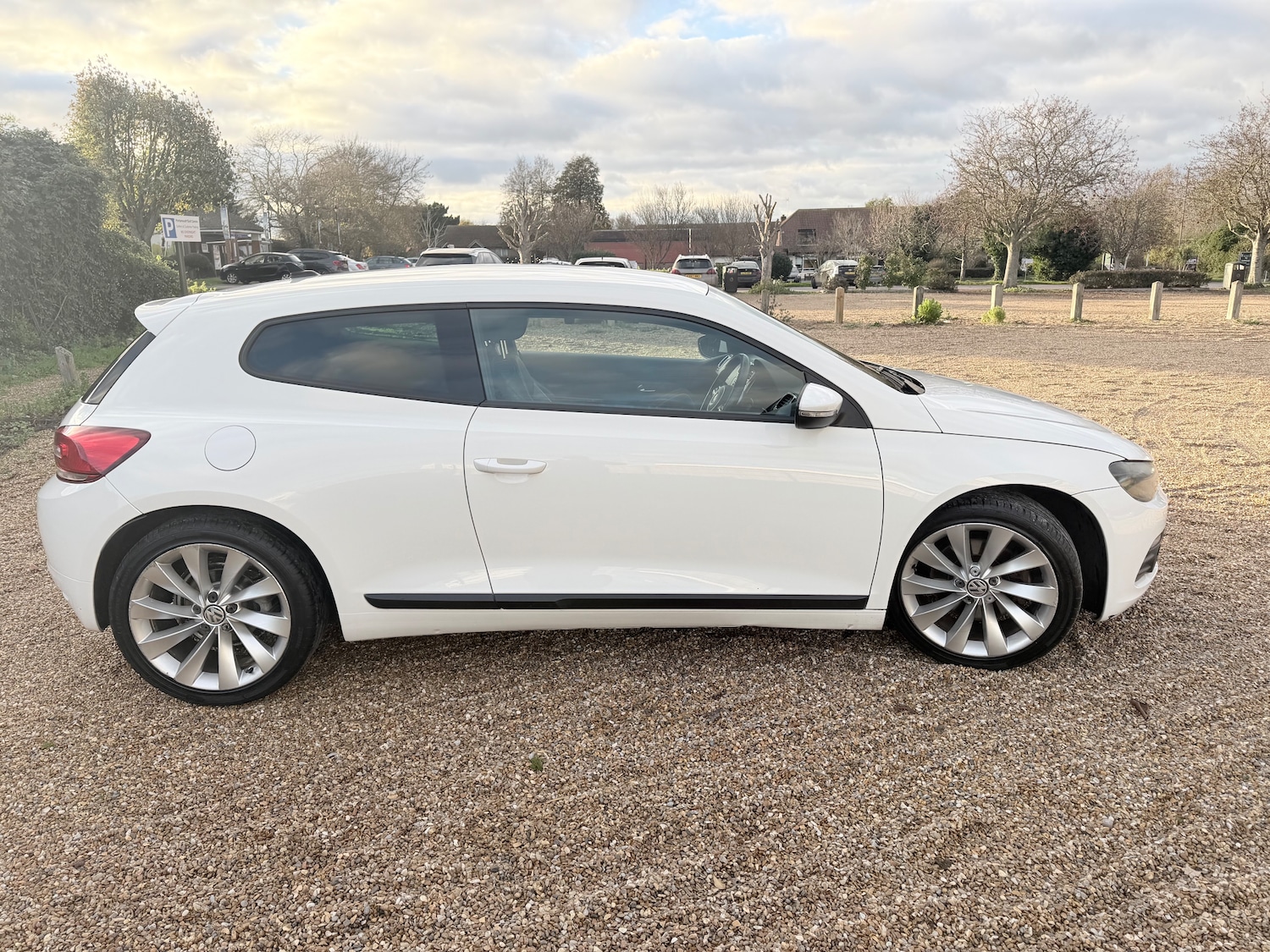 Used Volkswagen Scirocco 2012 for sale - 77096081: Photo 4