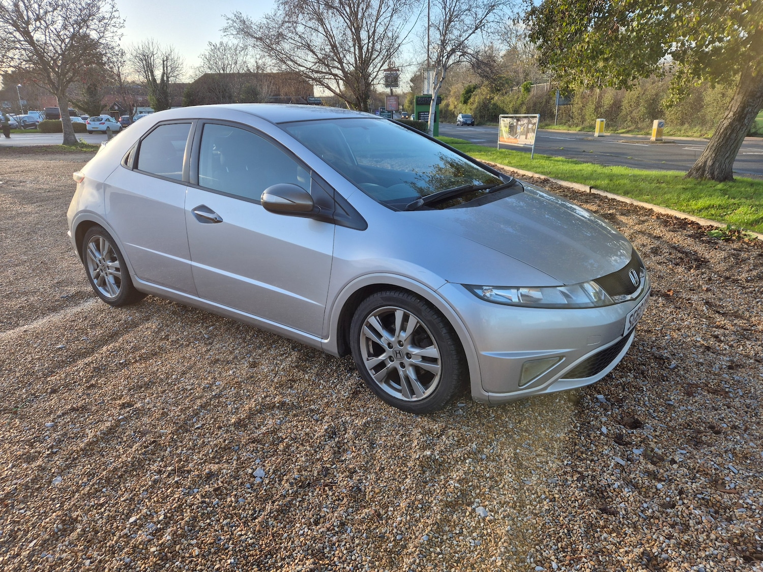 Used Honda Civic 2010 for sale - 76670486: Photo 1