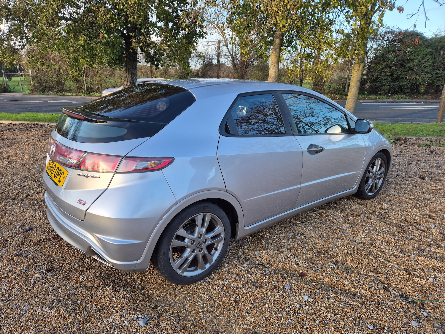 Used Honda Civic 2010 for sale - 76670486: Photo 5