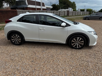 Used Honda Civic 2014 for sale - 75371563: Photo