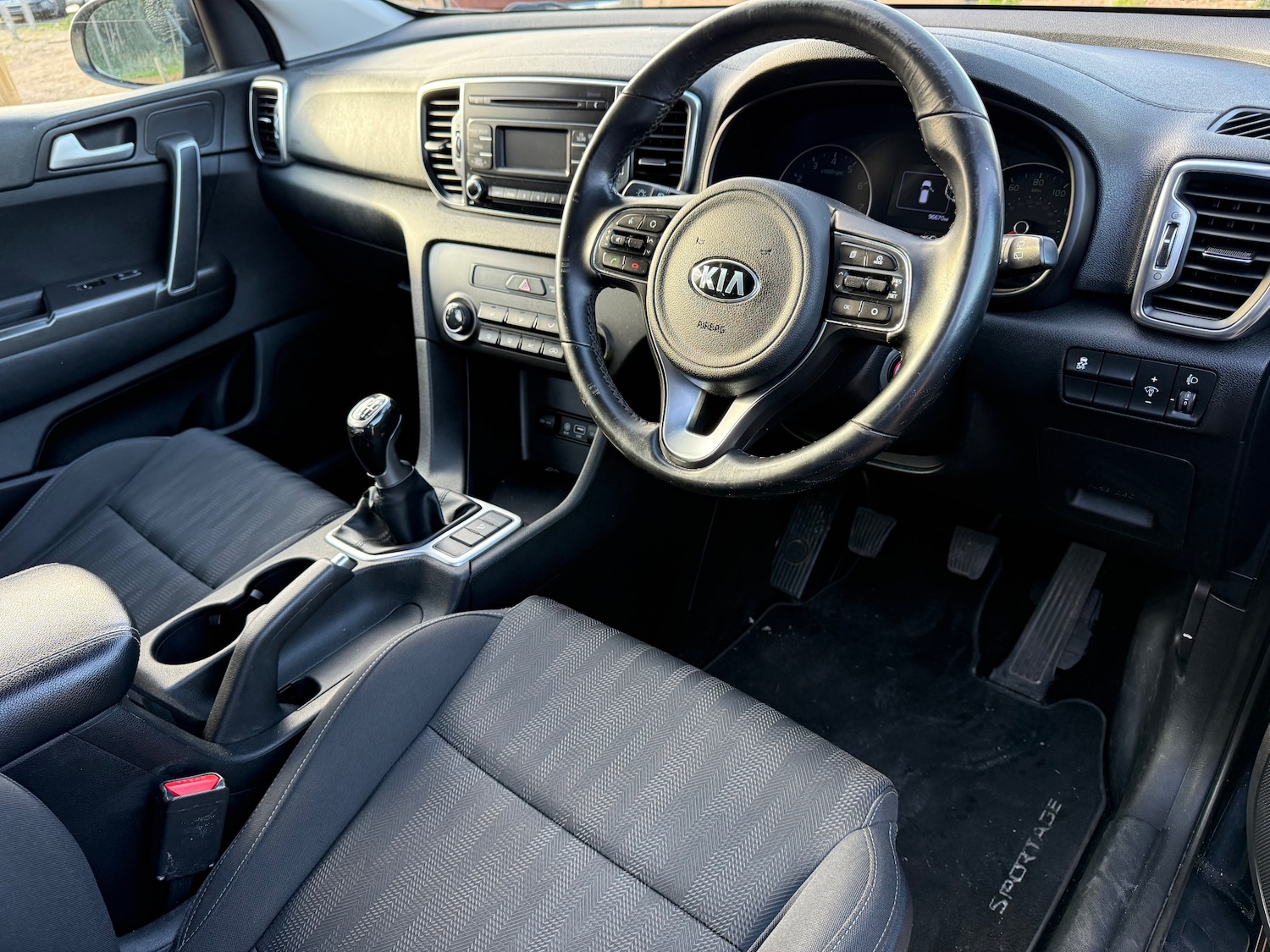 Used Kia Sportage 2016 for sale - 76339310: Photo 10