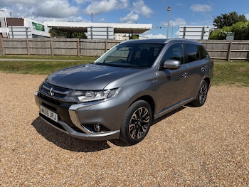 Used Mitsubishi Outlander 2016 for sale - 78729443: Photo