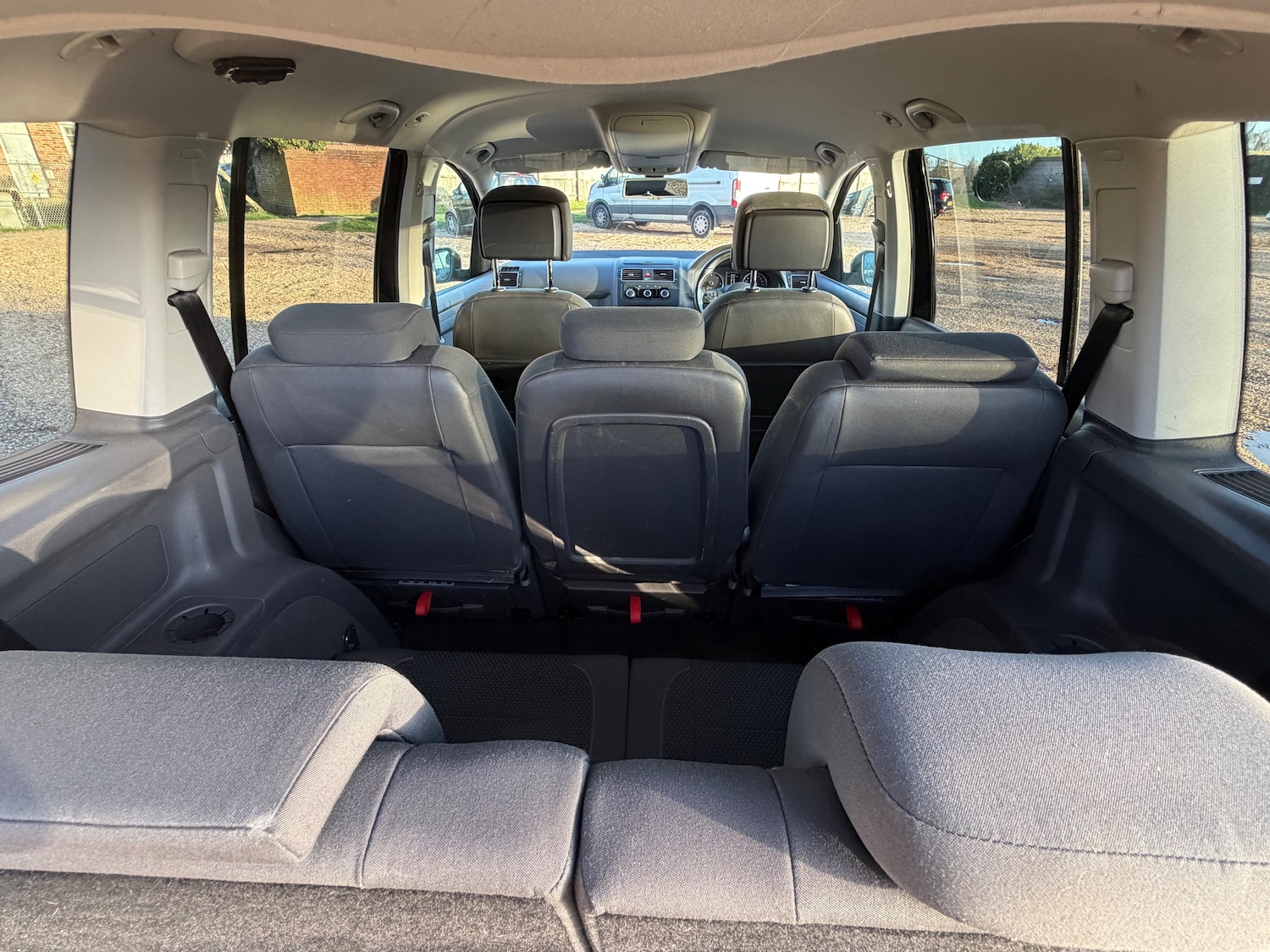 Used Volkswagen Touran 2012 for sale - 77779429: Photo 10