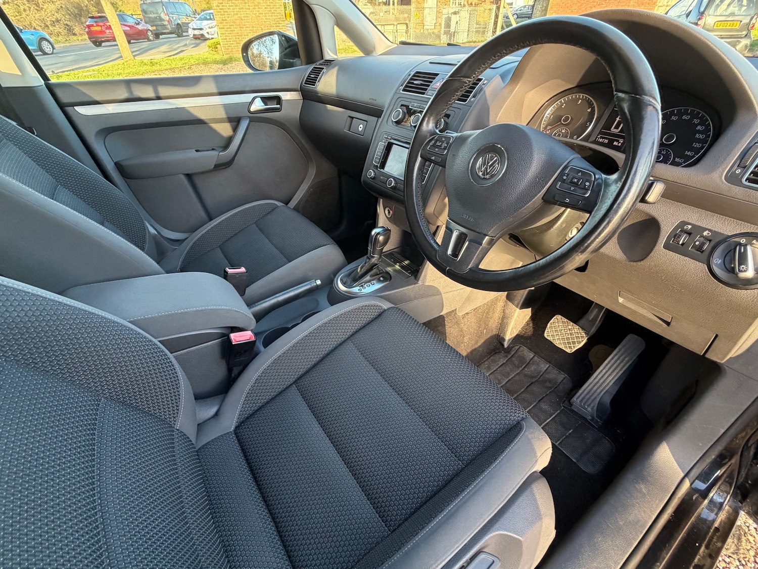 Used Volkswagen Touran 2012 for sale - 77779429: Photo 15