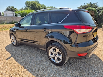 Used Ford Kuga 2015 for sale - 79254836: Photo