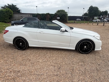 Used Mercedes-Benz E Class 2013 for sale - 78978127: Photo