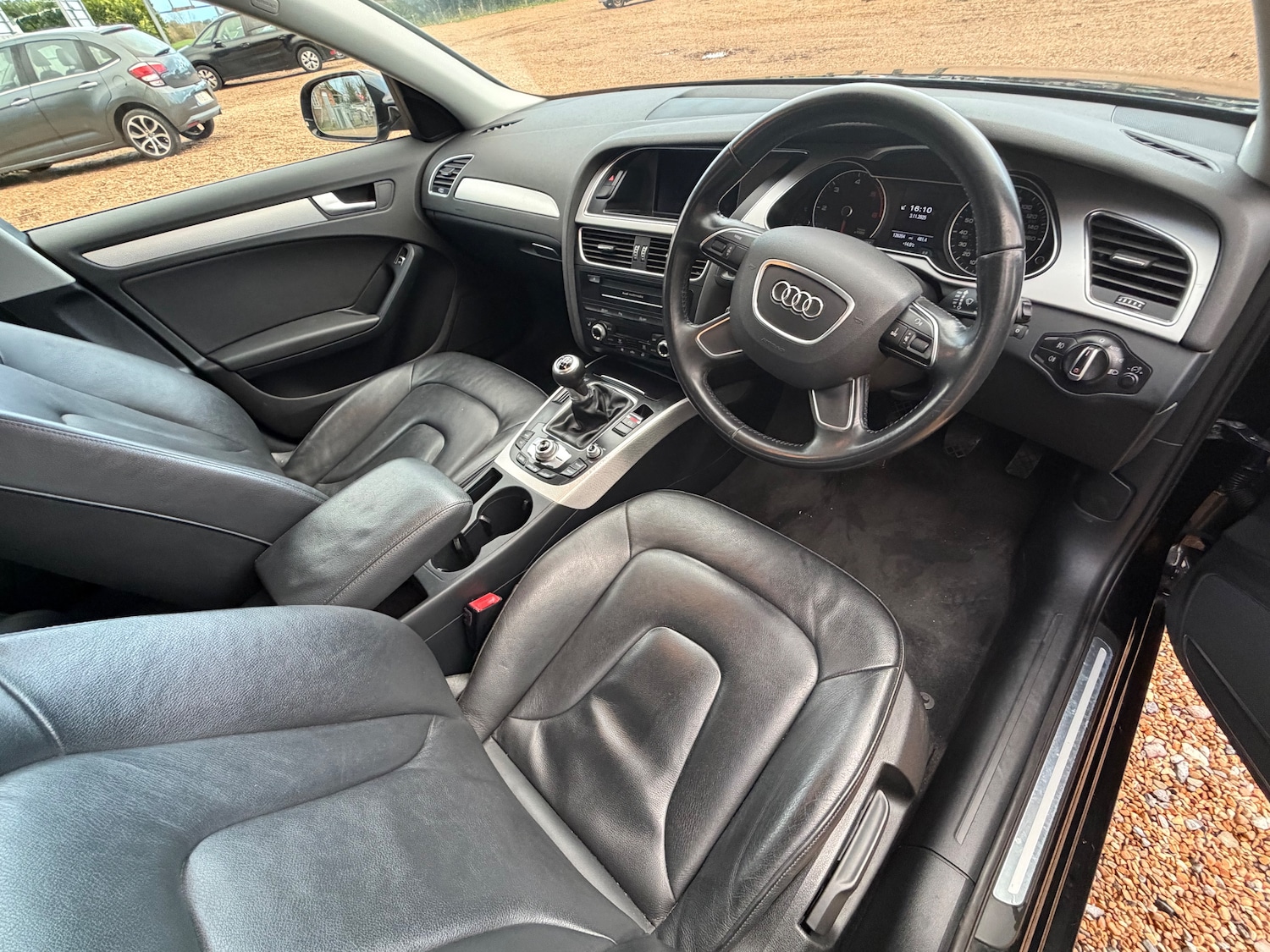Used Audi A4 2015 for sale - 76458703: Photo 12
