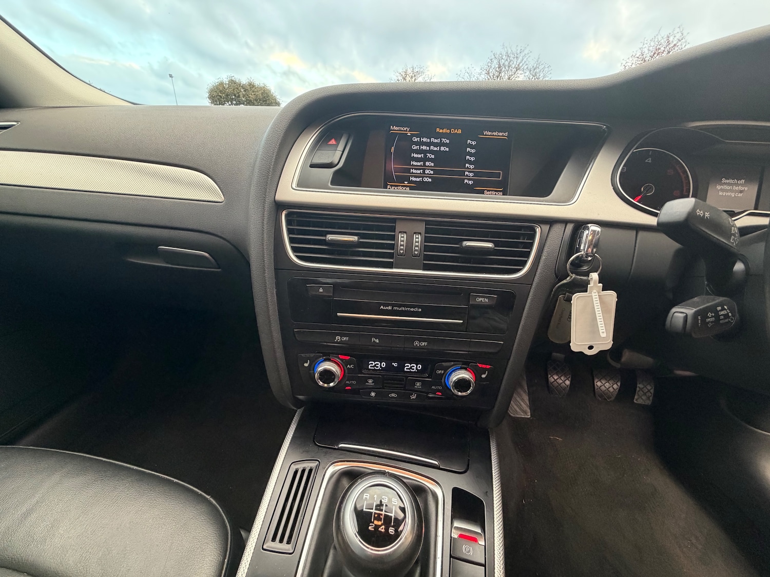 Used Audi A4 2015 for sale - 76458703: Photo 15