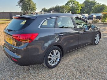 Used Kia Ceed 2013 for sale - 79018949: Photo