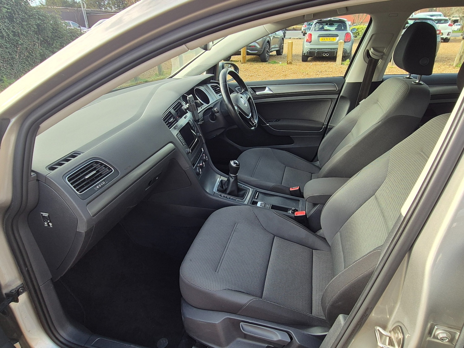 Used Volkswagen Golf 2013 for sale - 77442708: Photo 11