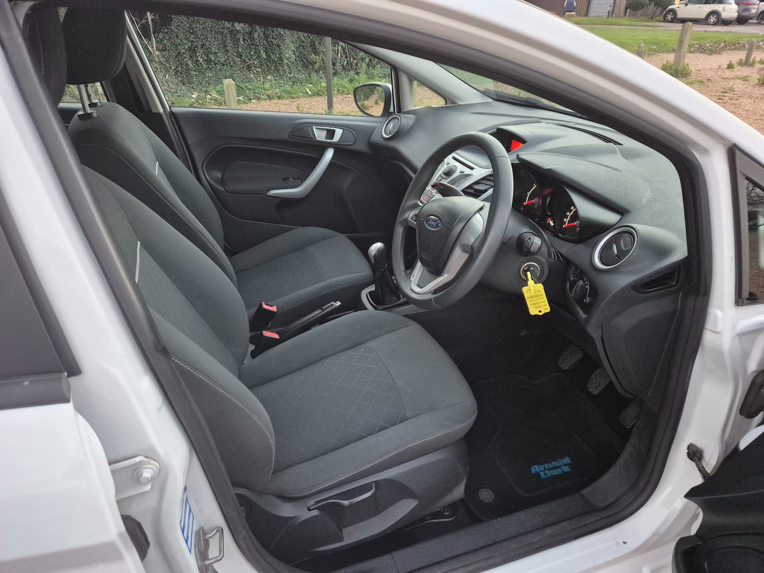 Used Ford Fiesta 2012 for sale - 76704593: Photo 8