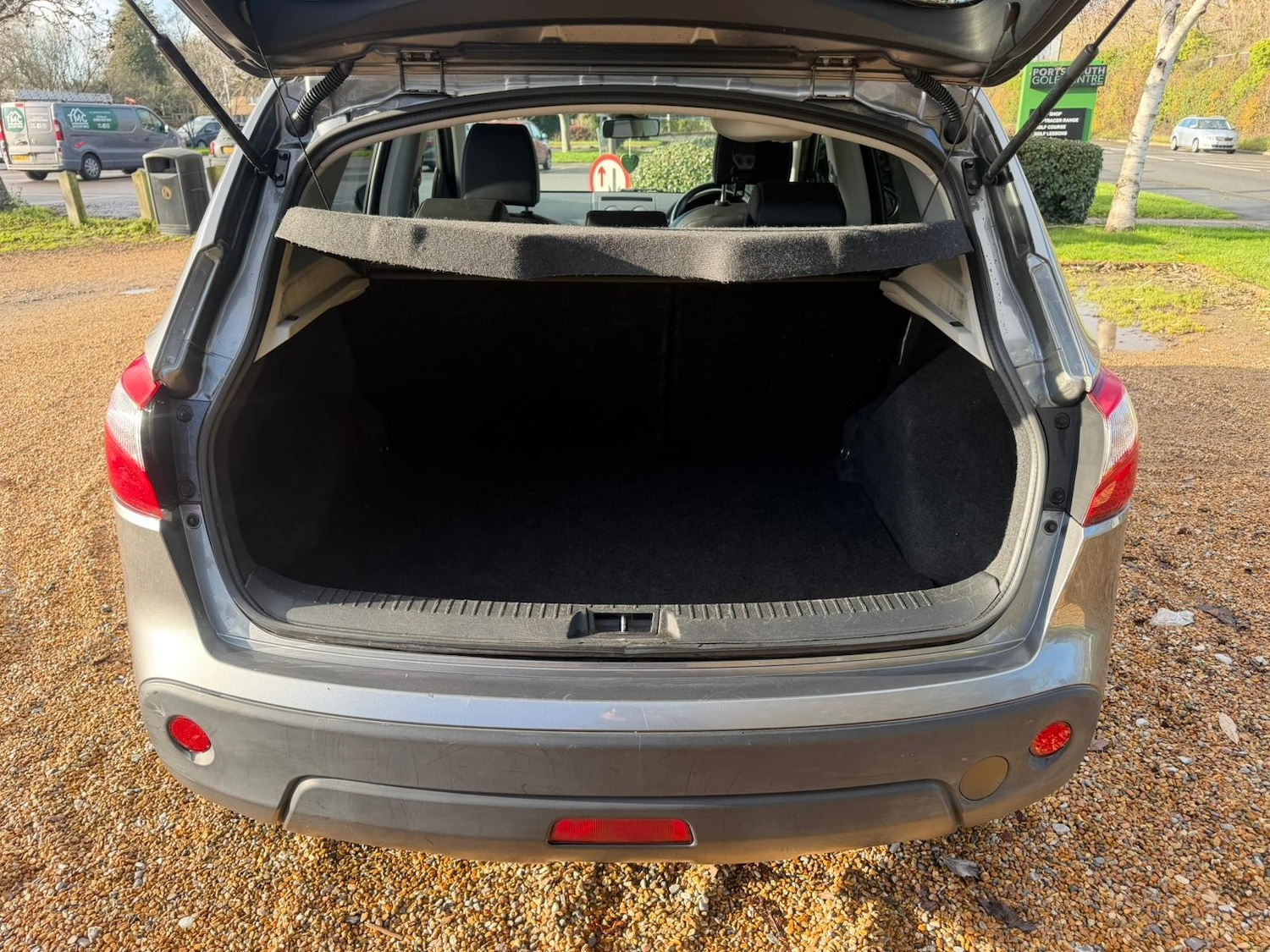 Used Nissan Qashqai 2013 for sale - 76798650: Photo 15