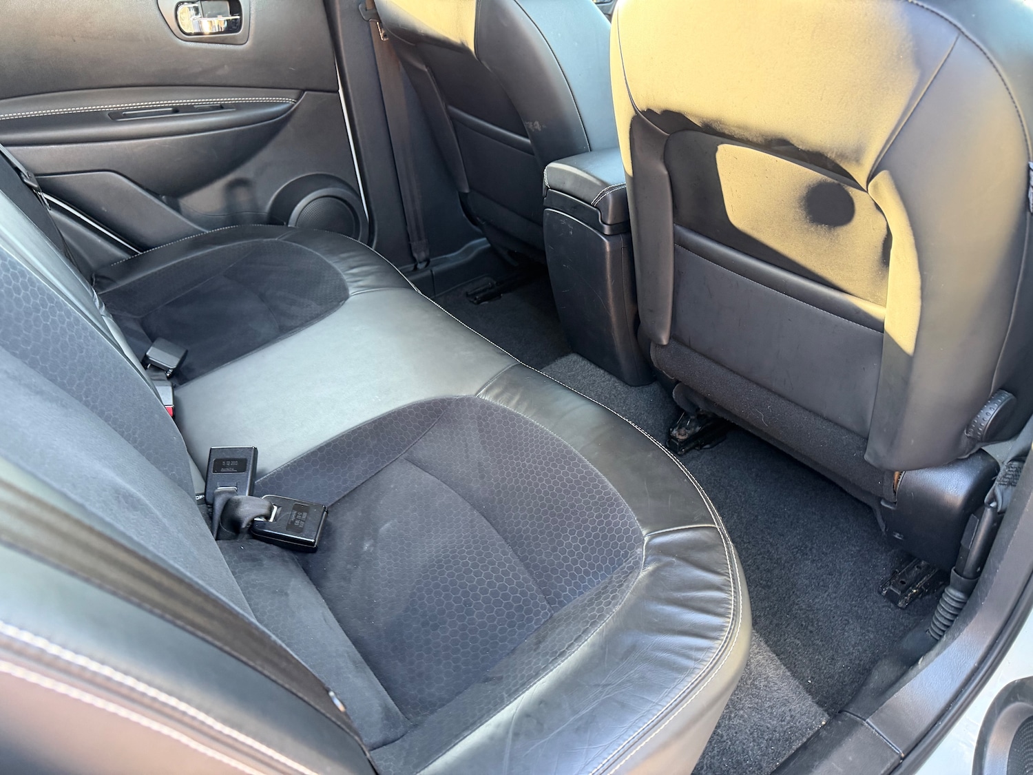 Used Nissan Qashqai 2013 for sale - 77048361: Photo 11