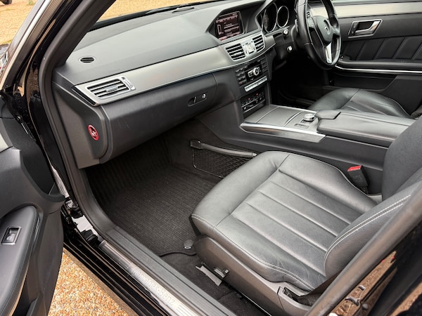 Used Mercedes-Benz E Class 2013 for sale - 76273364: Photo 11